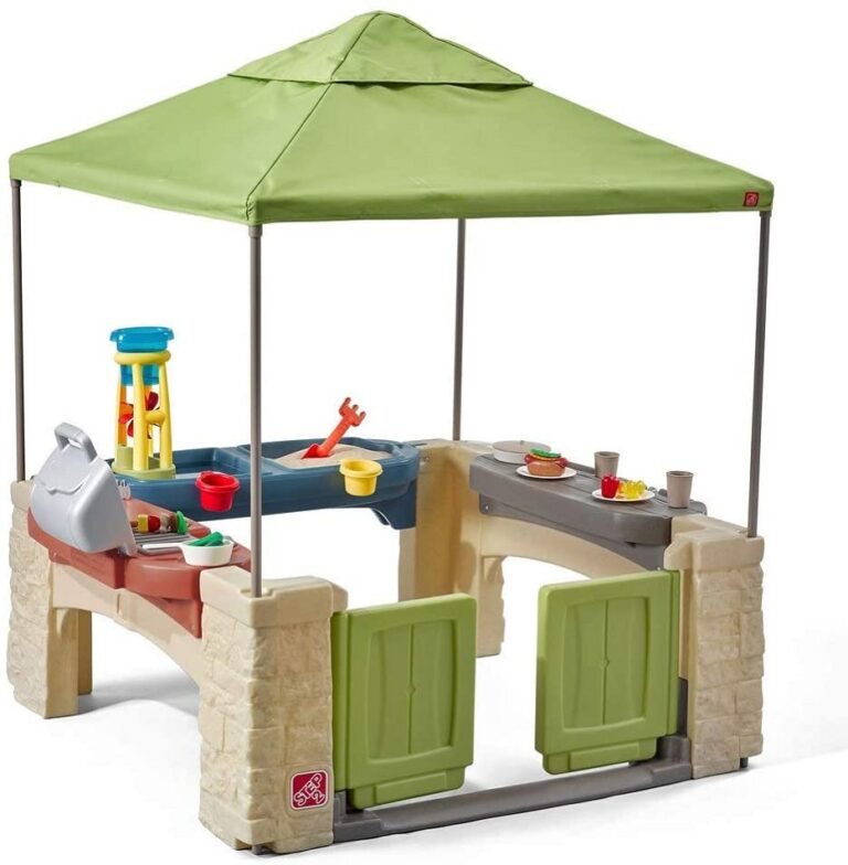 5 Backyard Toys For Toddlers To Explore The Outdoor Fun